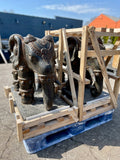 Elephant pair