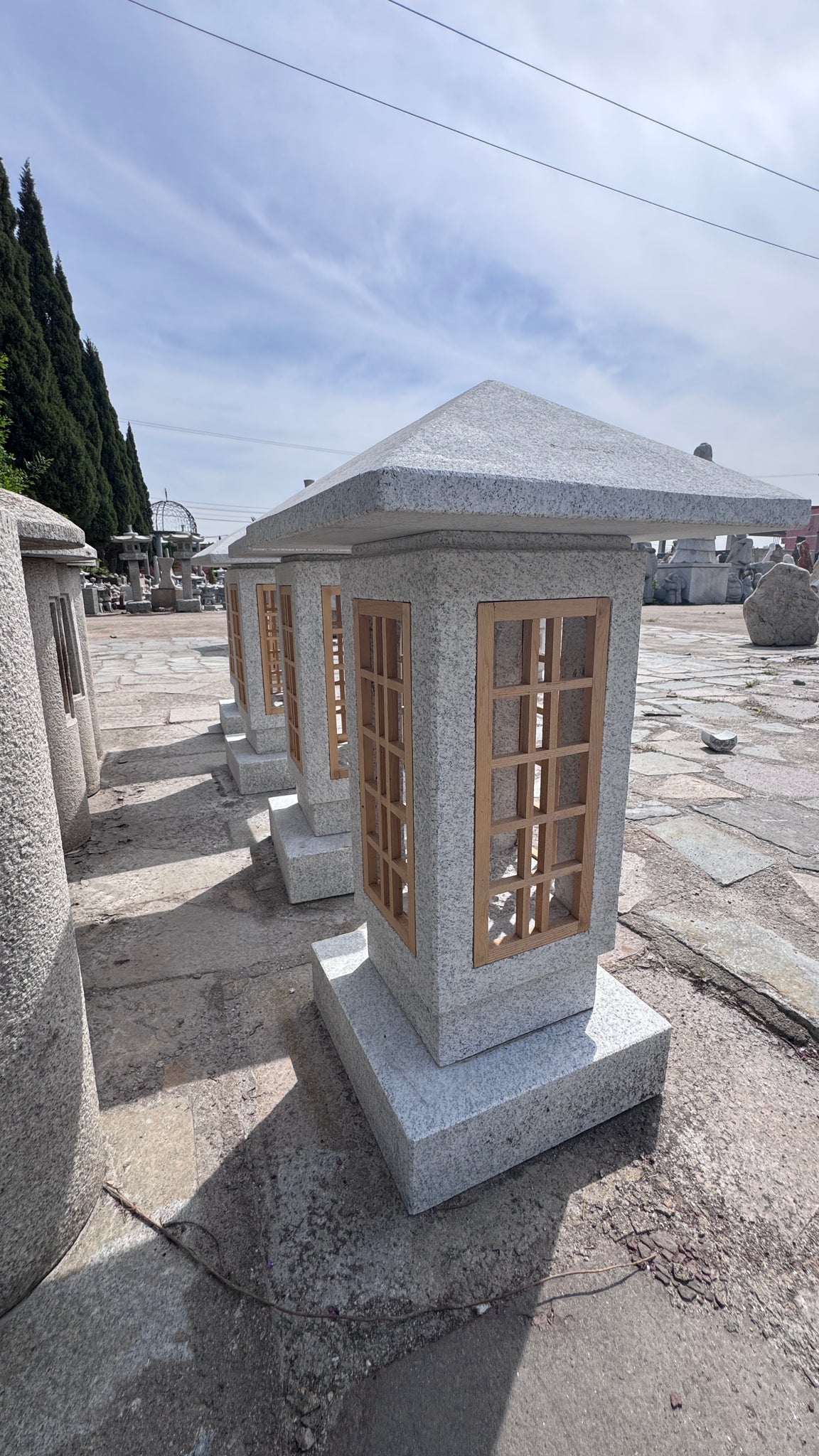 Sosaku Craftsman Lantern – Rock Garden Imports